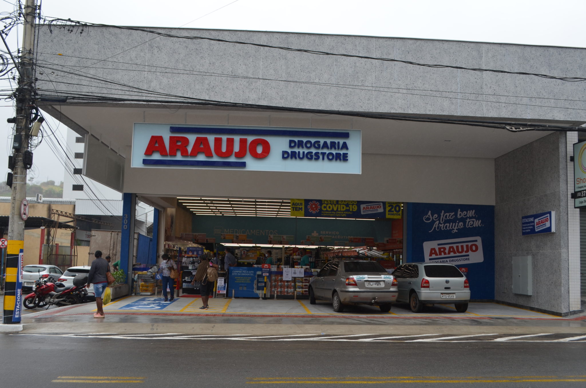 Drogaria Araujo abre duas lojas em Muriaé – Folha do Sudeste