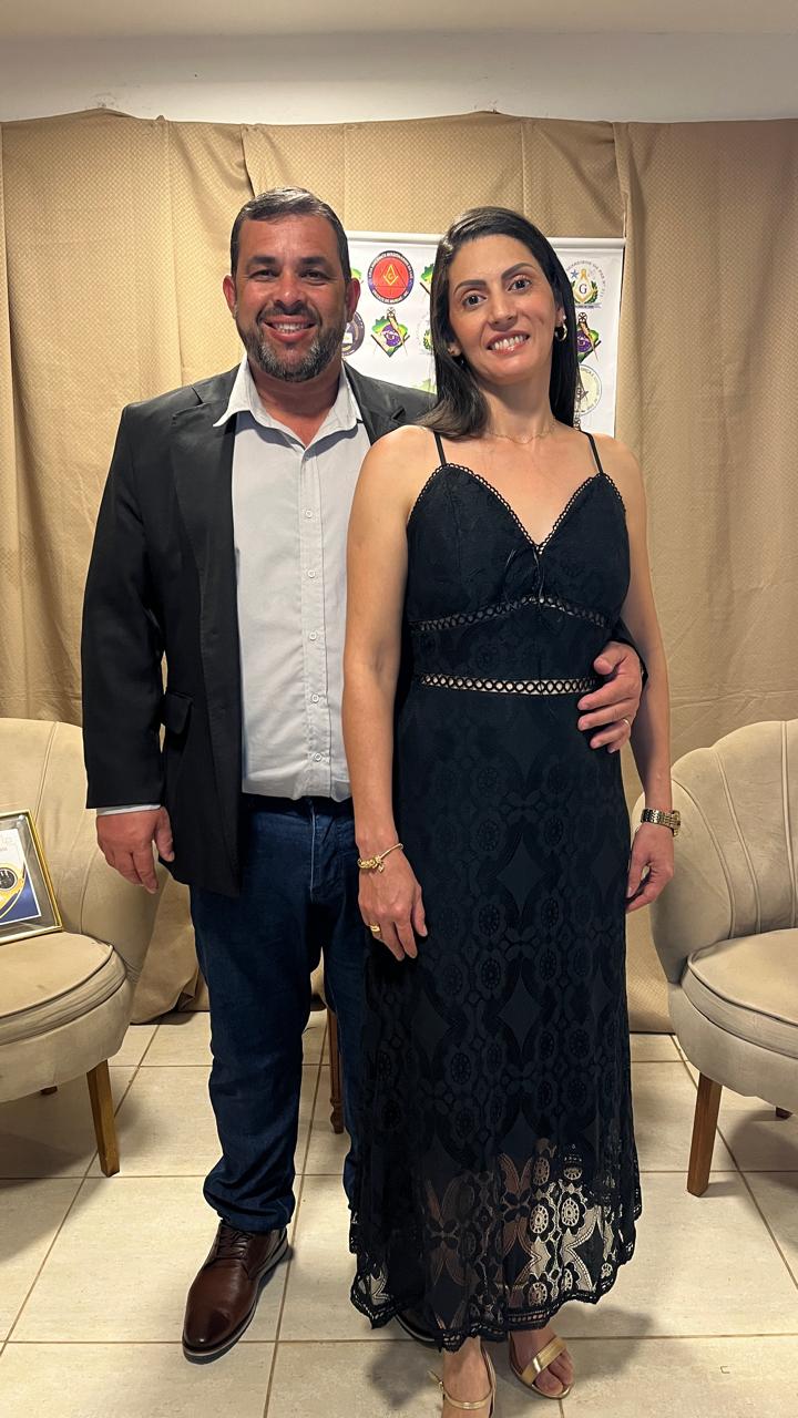 Dia do Maçom: Dalberto, vice-prefeito de Rosário da Limeira e esposa Izabel marcam presença na cêrimonia da maçonaria