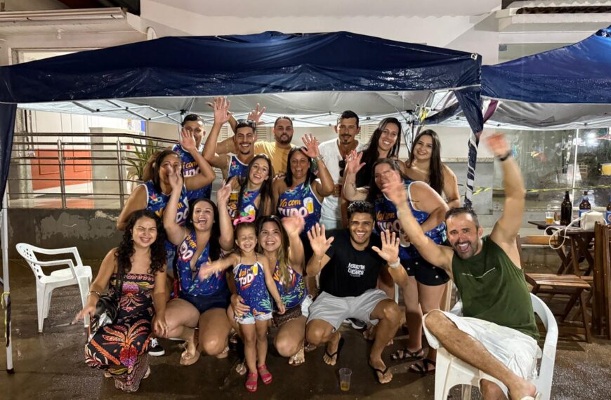 Pré-Carnaval de Rosário da Limeira movimenta a cidade com três dias de festa