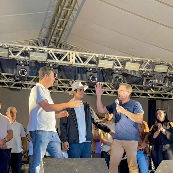 Vieiras celebra inauguração de obras e anuncia novos investimentos para o município