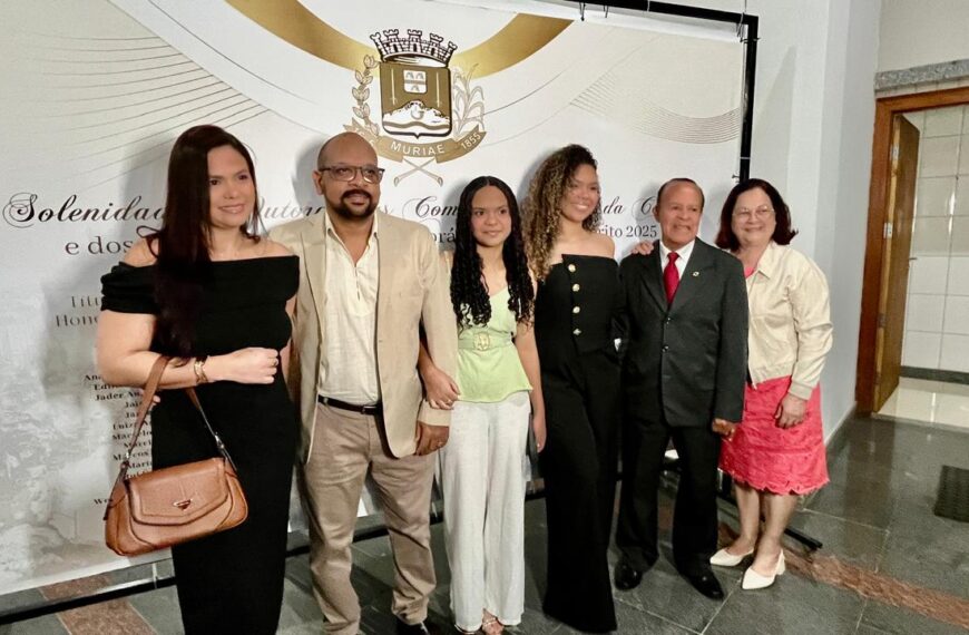 Márcio Augusto Gomes é condecorado com o Título de Cidadão Honorário