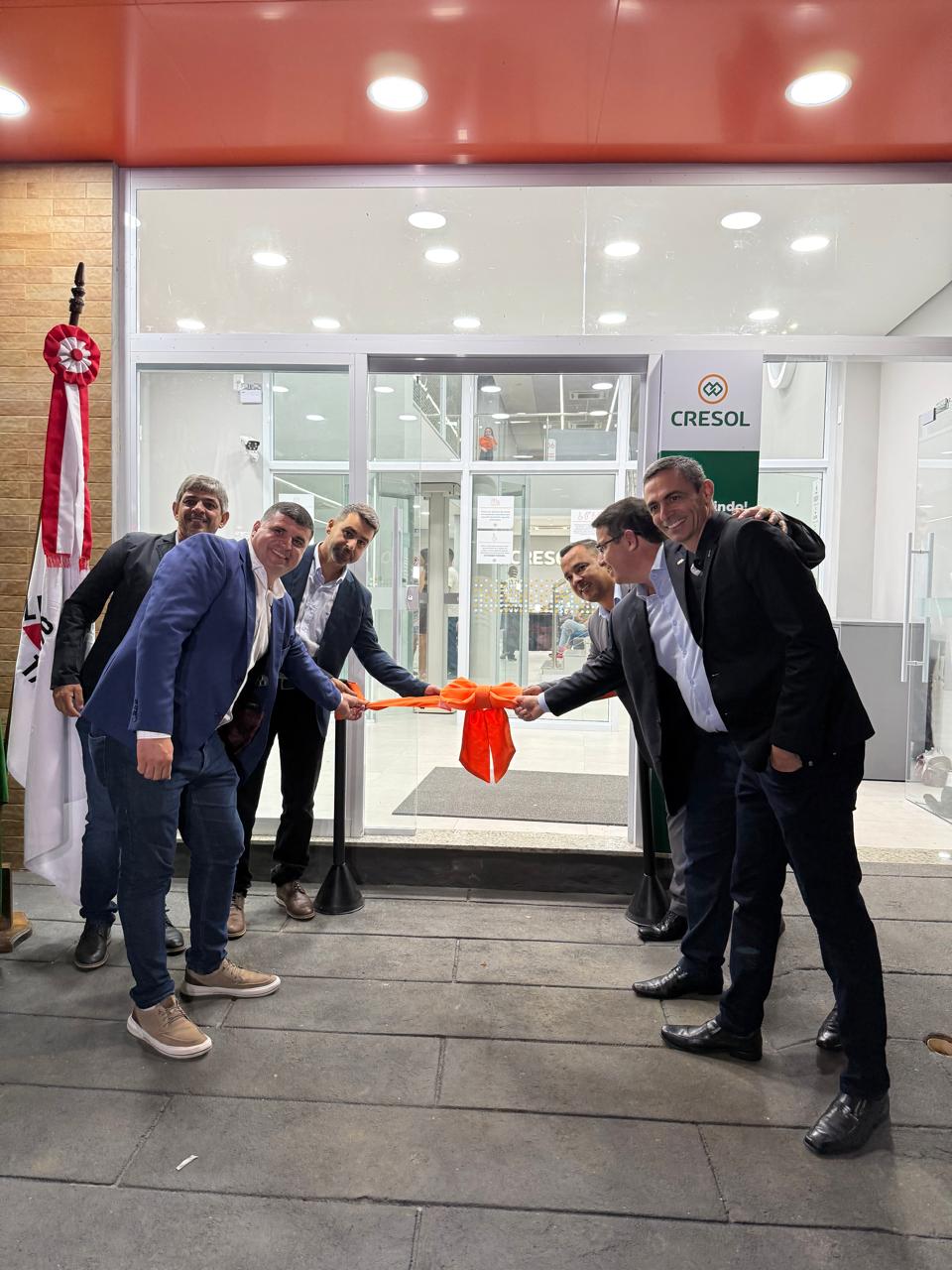 Cresol Minas Gerais reinaugura agência em Rosário da Limeira e entrega nova estrutura à comunidade