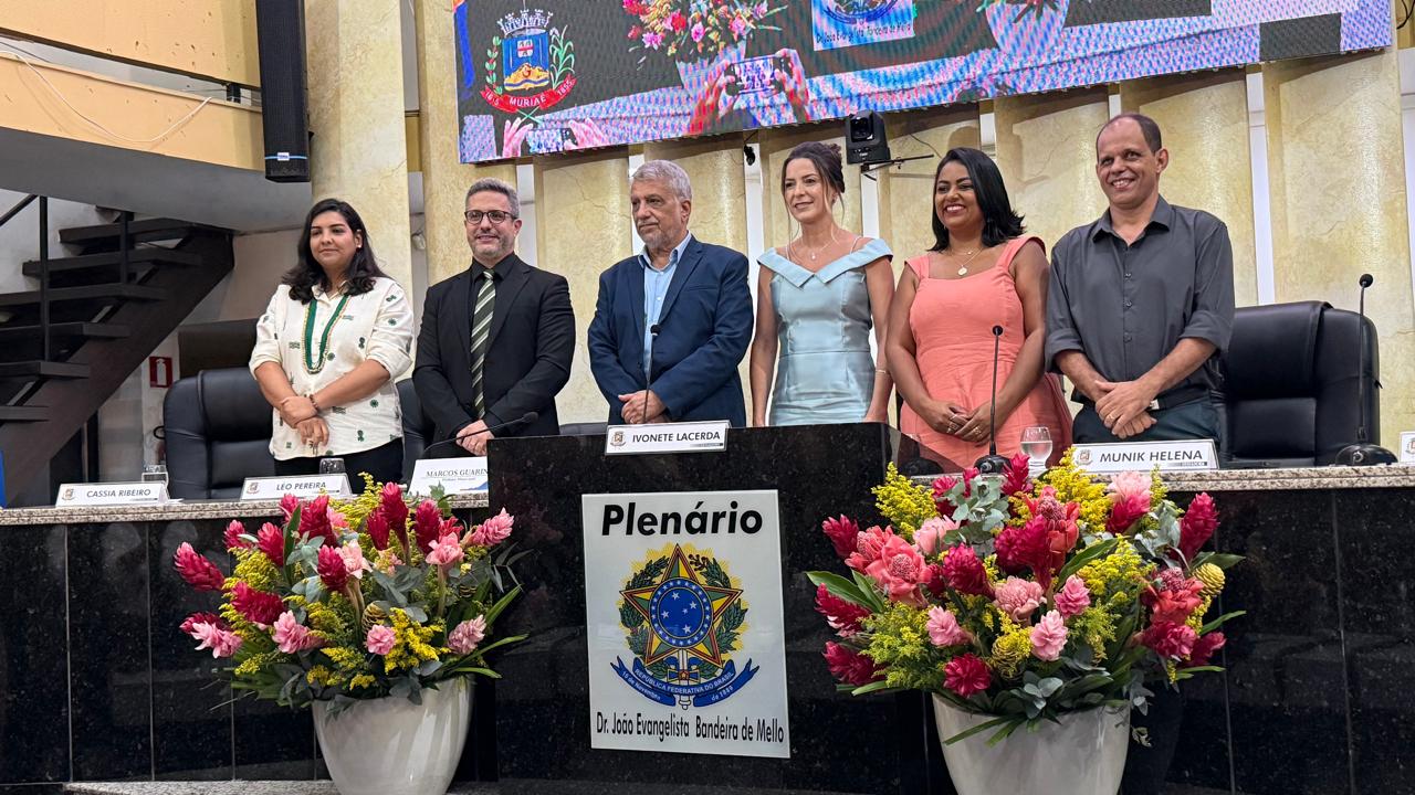 Ivonete Lacerda toma posse como Presidente da Câmara Municipal de Muriaé!!