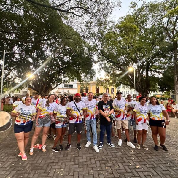 CarnaMur 2026 aquece Muriaé e promete desfiles históricos na avenida