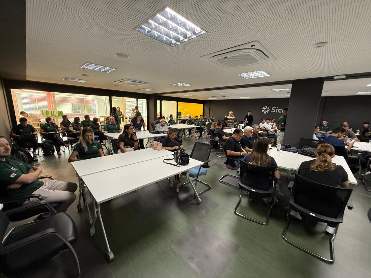 Sicredi realiza encontro com a imprensa regional em Muriaé